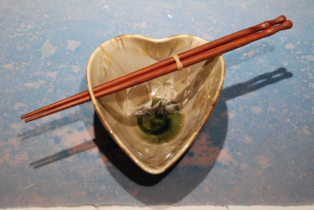 Heart Shaped Bowl Apple crystal heart Bowl with Rosewood Chopsticks
