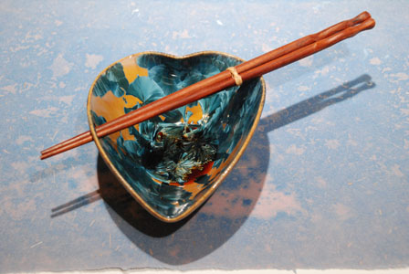 Nickle Crystal Heart Bowl Rosewood Chopsticks